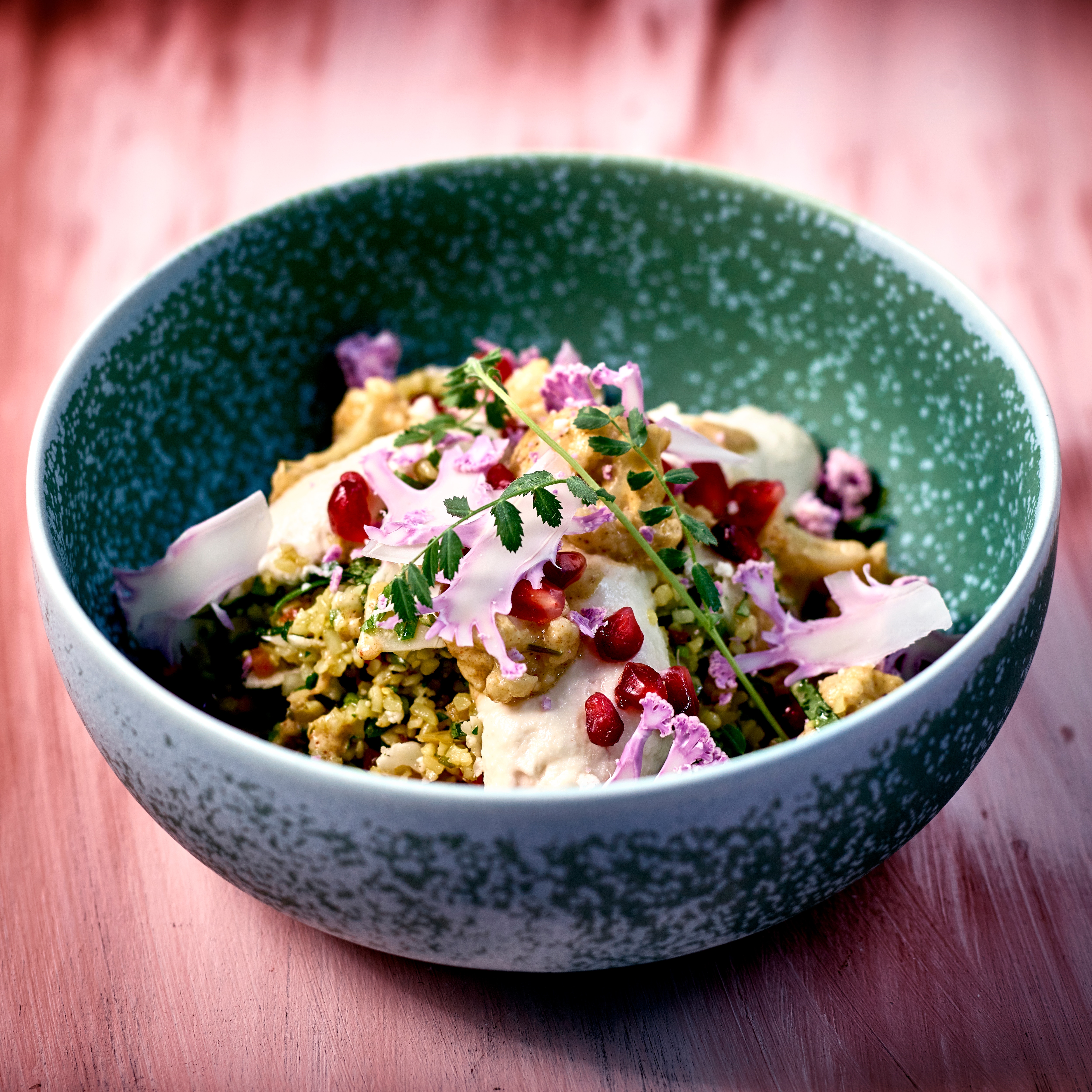 Karfiol / Taboulé / Hummus / Shawarma 